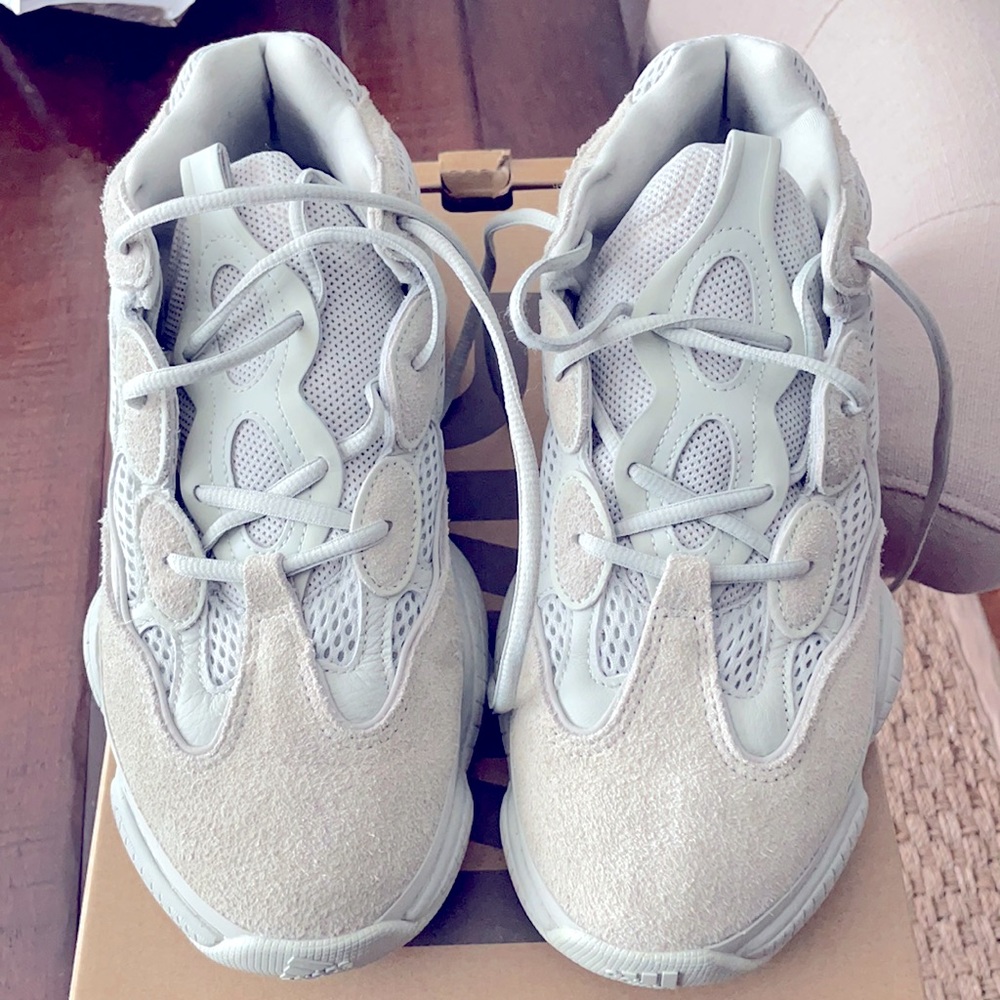 Yeezy 500- Salt